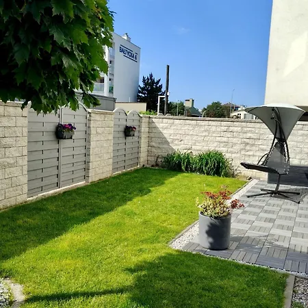 Relax Garden 公寓 *